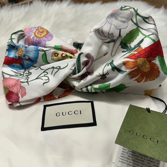 ❤️💚100% Silk Gucci Flora Headband💚❤️ - Picture 1 of 5